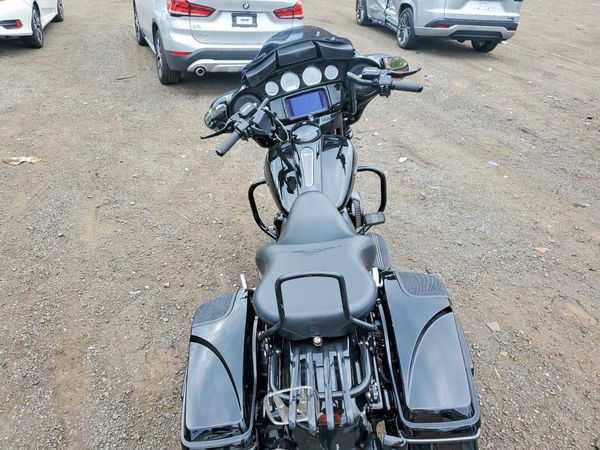 2020 HARLEY-DAVIDSON FL