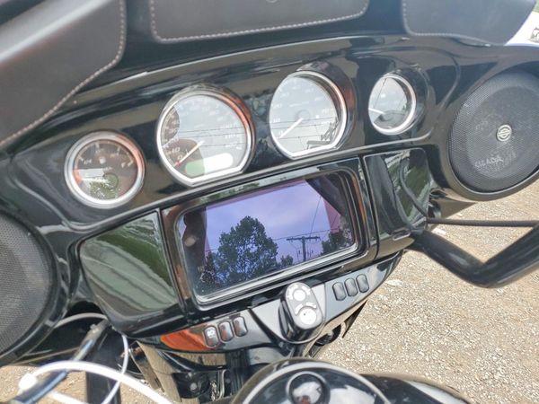 2020 HARLEY-DAVIDSON FL