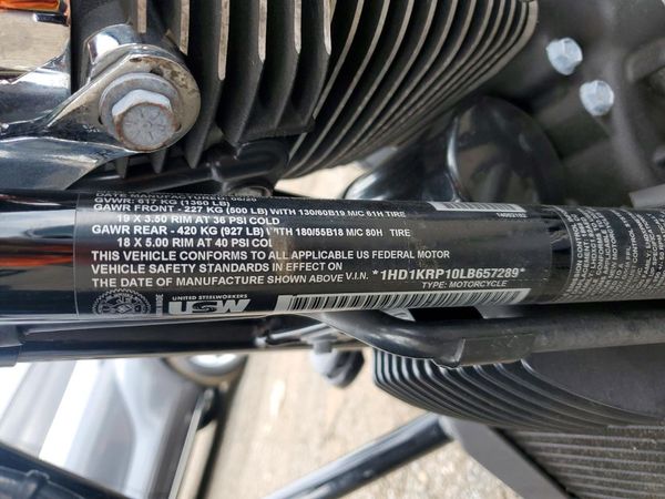 2020 HARLEY-DAVIDSON FL