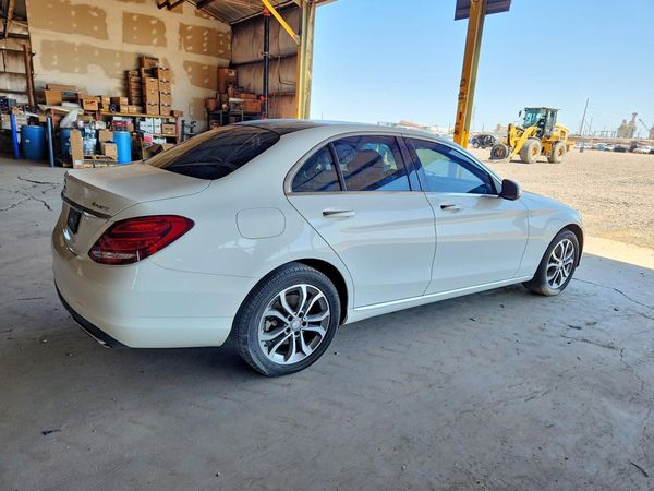 2015 MERCEDES-BENZ C