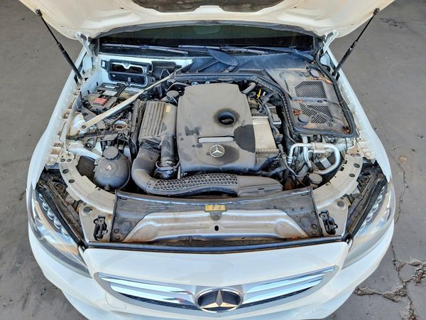 2015 MERCEDES-BENZ C