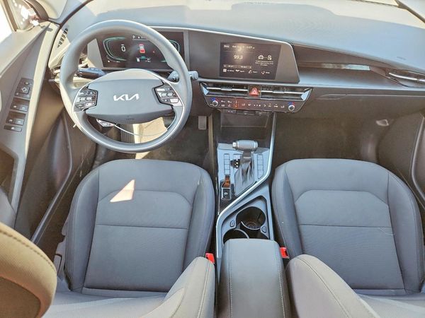 2026 KIA NIRO LX