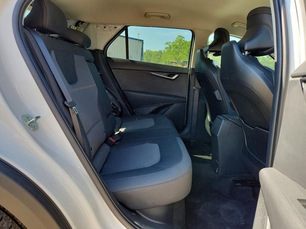 2026 KIA NIRO LX