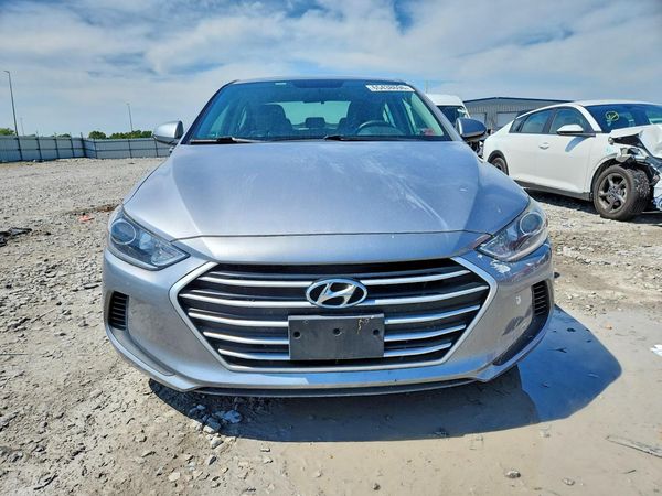 2017 HYUNDAI ELANTRA SE Base