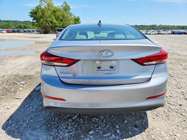 2017 HYUNDAI ELANTRA SE Base