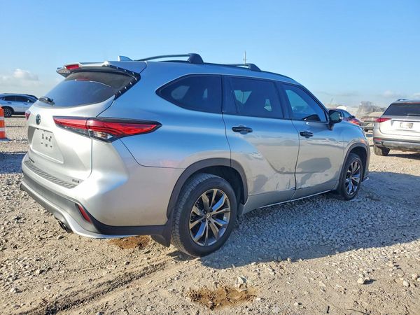 2023 TOYOTA HIGHLANDER