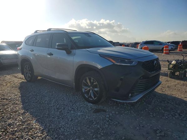 2023 TOYOTA HIGHLANDER