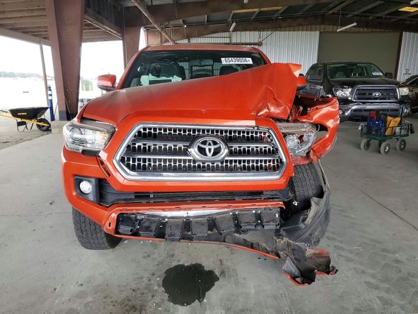 2017 TOYOTA TACOMA