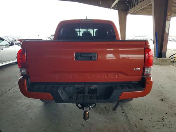 2017 TOYOTA TACOMA