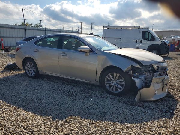 2014 LEXUS ES