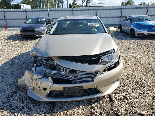 2014 LEXUS ES