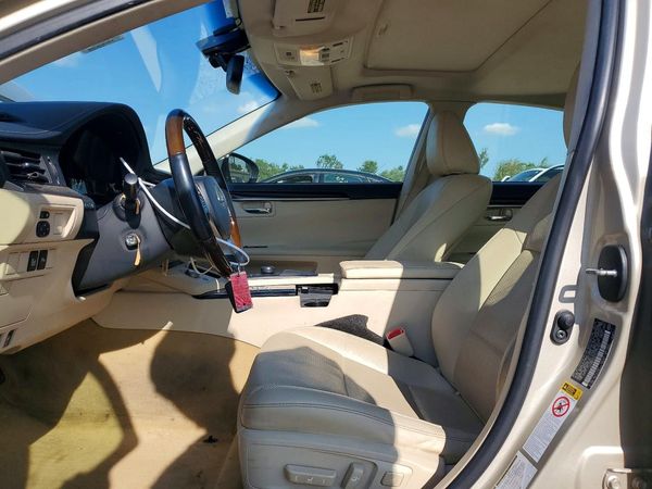 2014 LEXUS ES