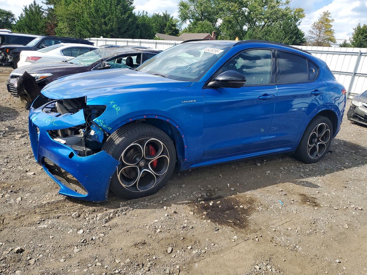 2022 ALFA ROMEO STELVIO TI AWD