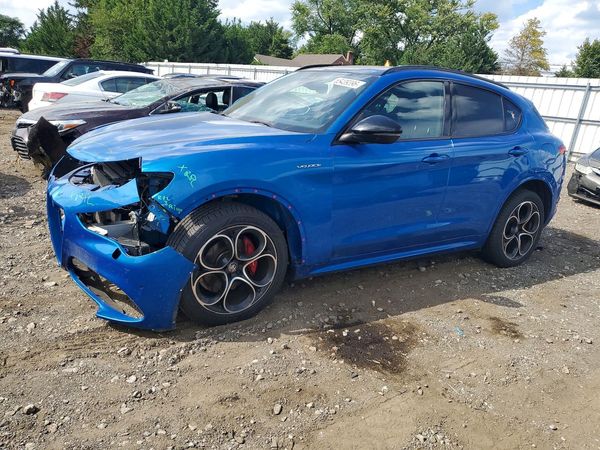 2022 ALFA ROMEO STELVIO TI AWD