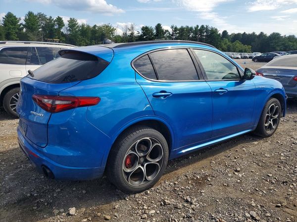 2022 ALFA ROMEO STELVIO TI AWD