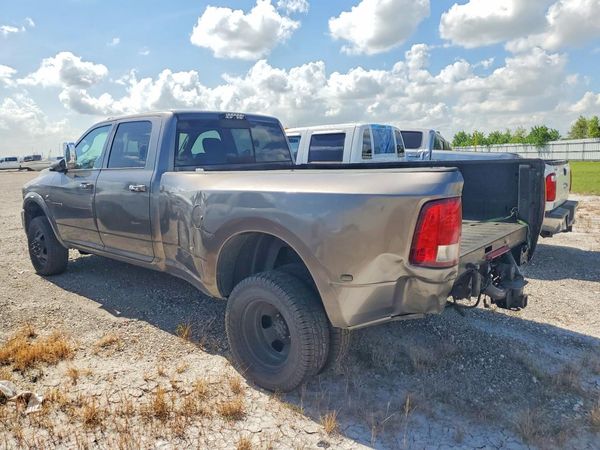 2017 RAM 3500 LARAMIE CREW CAB 4X4
