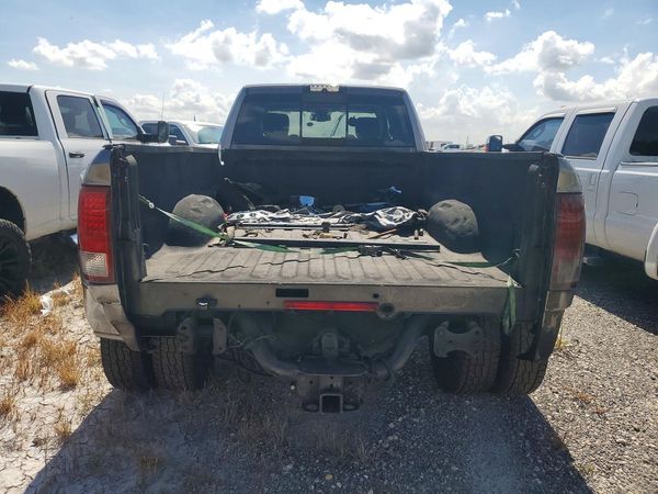 2017 RAM 3500 LARAMIE CREW CAB 4X4