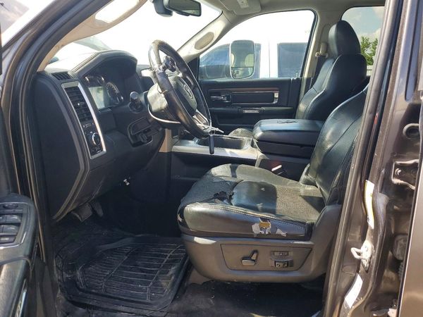 2017 RAM 3500 LARAMIE CREW CAB 4X4