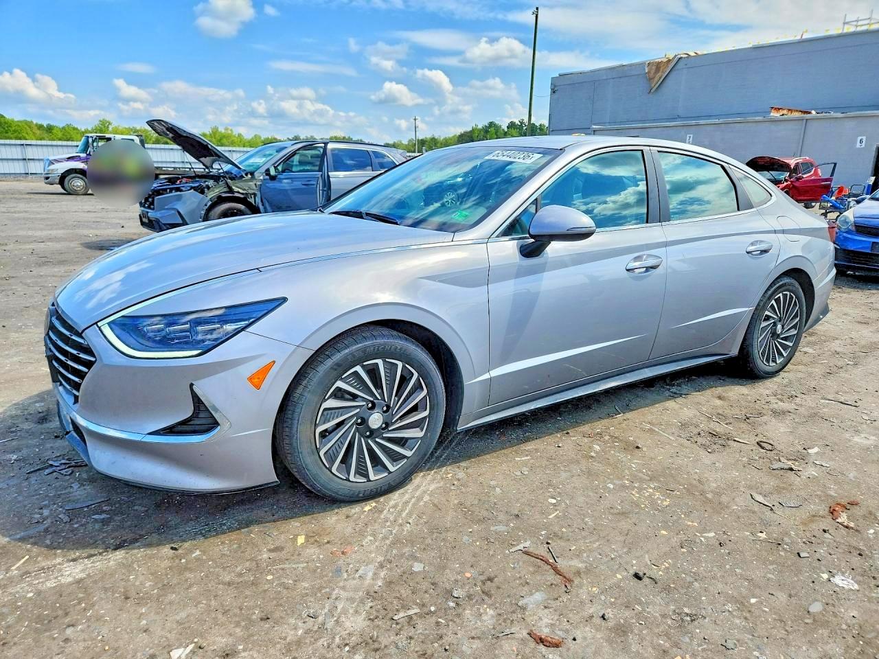 2023 HYUNDAI SONATA SEL — Front 3/4