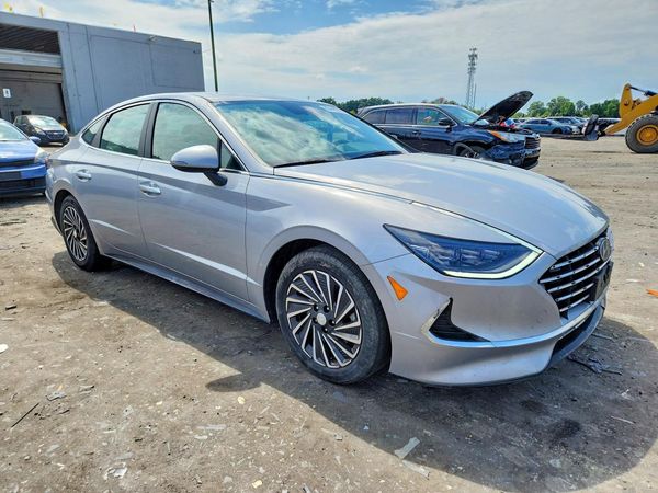 2023 HYUNDAI SONATA SEL — Passenger 3/4