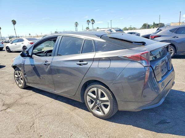 2017 TOYOTA PRIUS