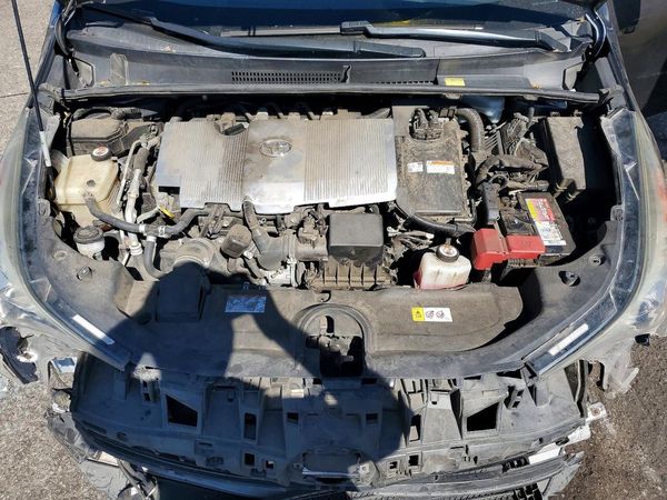 2017 TOYOTA PRIUS