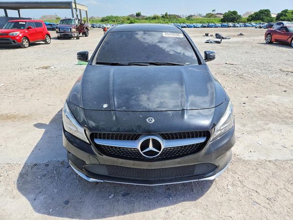 2019 MERCEDES-BENZ CLA