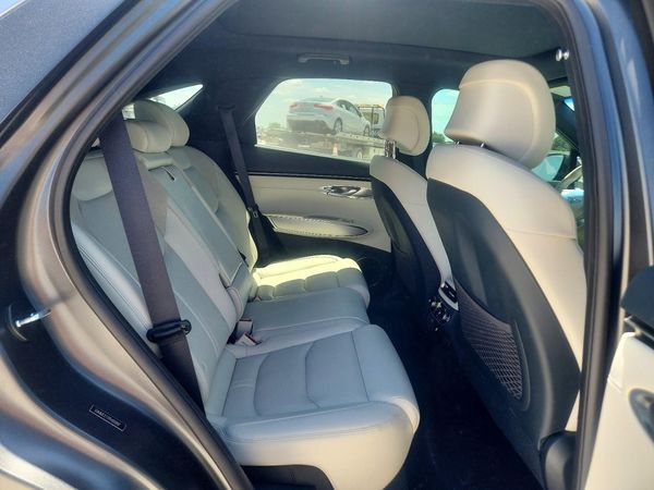 2023 GENESIS ELECTRIFIED GV70
