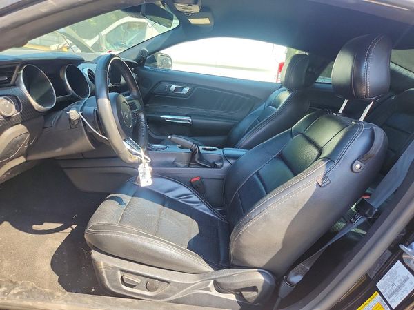 2021 FORD MUSTANG I4 Coupe