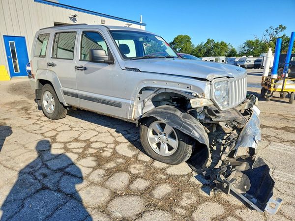 2012 JEEP LIBERTY Sport