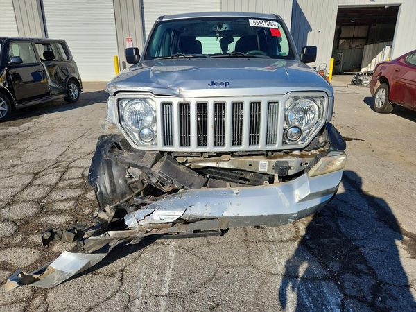 2012 JEEP LIBERTY Sport