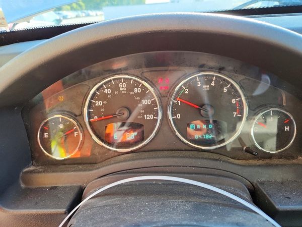 2012 JEEP LIBERTY Sport
