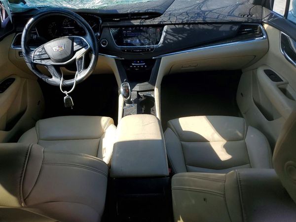 2018 CADILLAC XT5