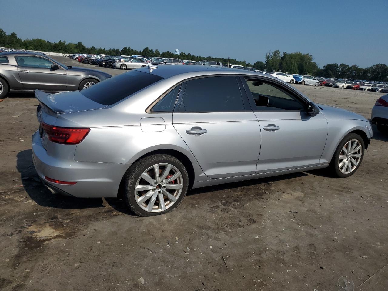 2017 AUDI A4 PREMIUM quattro Premium