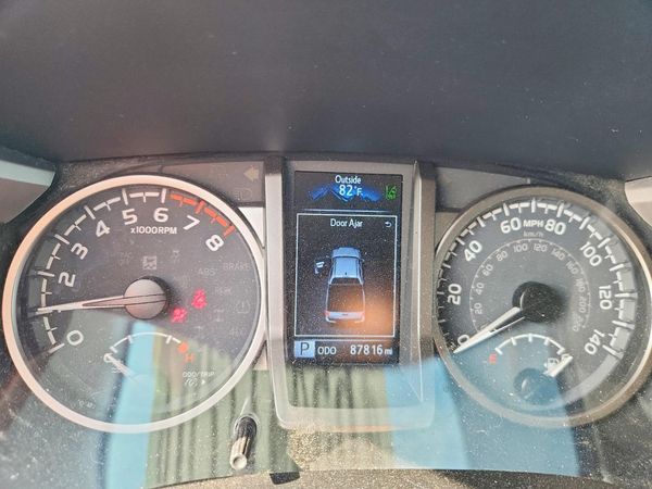 2021 TOYOTA TACOMA SR5