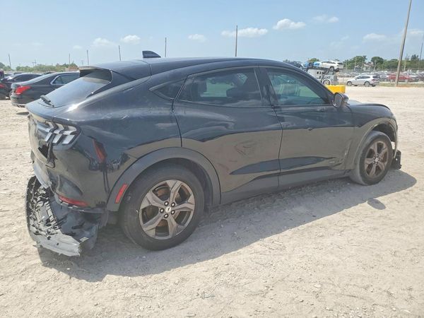 2022 FORD MUSTANG Select