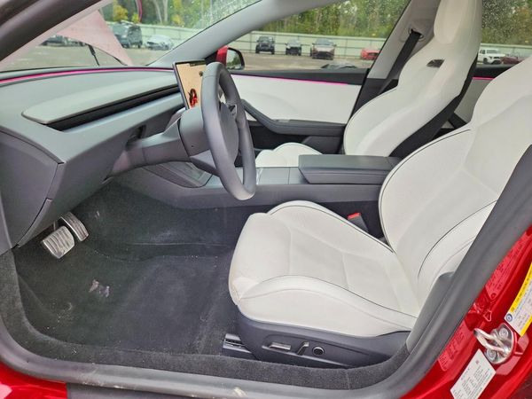 2024 TESLA MODEL 3 — DENT