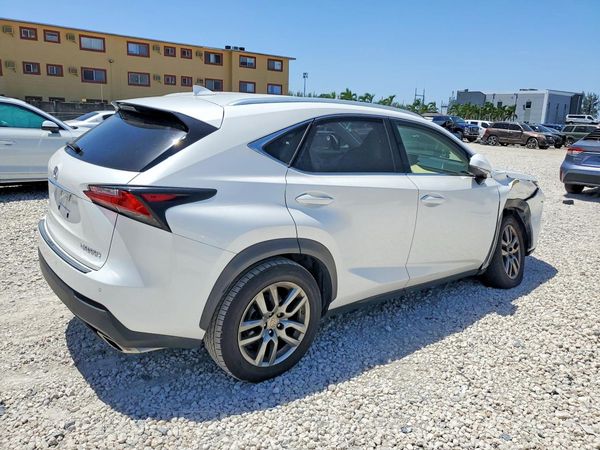 2015 LEXUS NX 200t Luxury