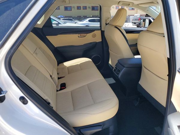 2015 LEXUS NX 200t Luxury