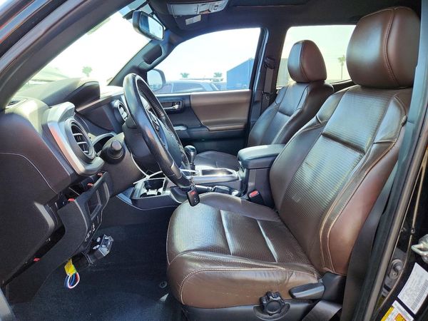 2016 TOYOTA TACOMA Limited