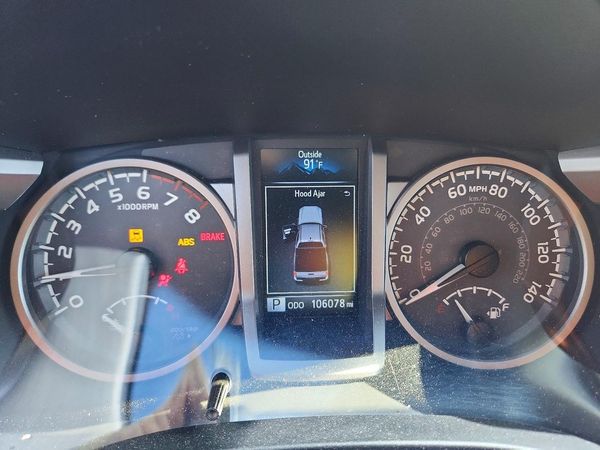 2016 TOYOTA TACOMA Limited