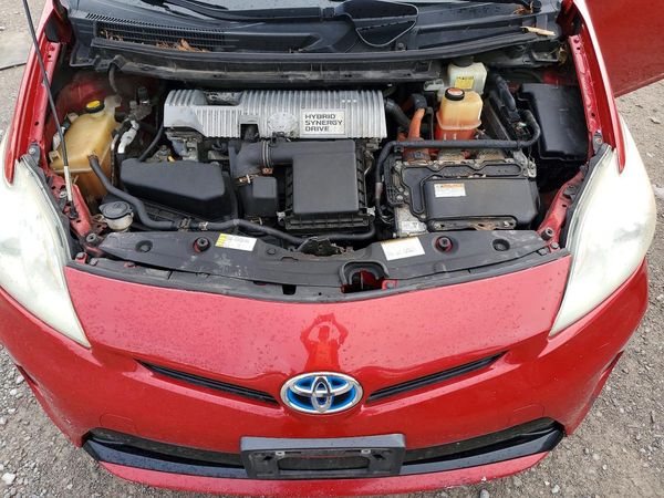 2015 TOYOTA PRIUS