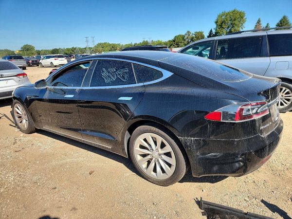2018 TESLA MODEL S