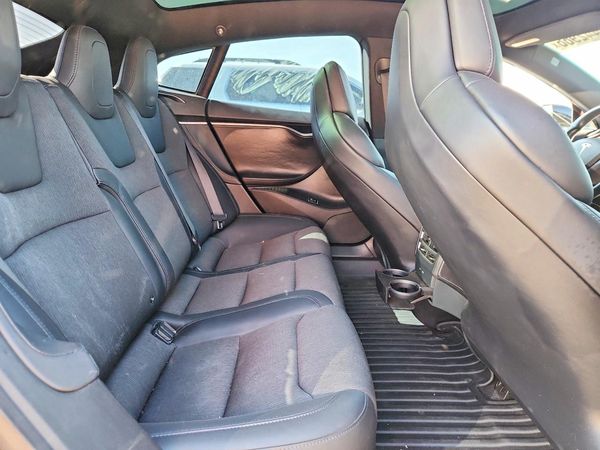 2018 TESLA MODEL S