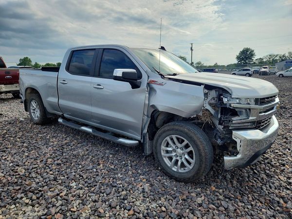2021 CHEVROLET SILVERADO LT — Passenger 3/4