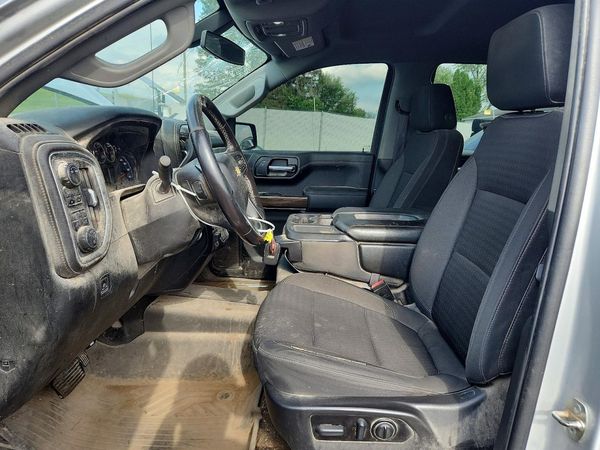 2021 CHEVROLET SILVERADO LT — DENT