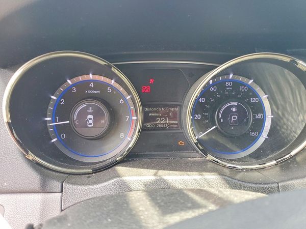 2013 HYUNDAI SONATA