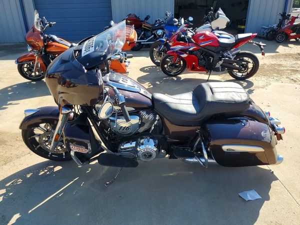 2022 INDIAN MOTORCYCLE CO. MOTORCYCLE Premium