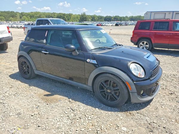 2012 MINI COOPER
