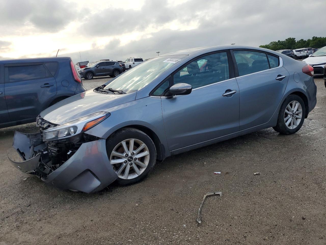 2017 KIA FORTE